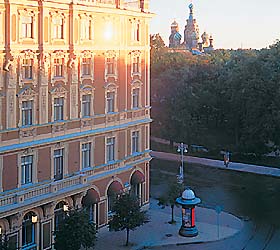 Бронирование гостиниц в Санкт-Петербурге со скидками