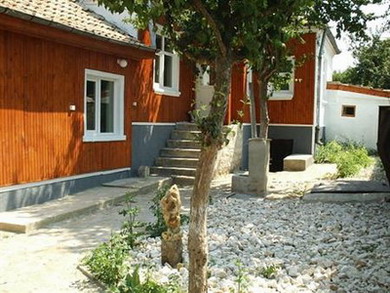 Болгария Варна Дом для продажа расположен в маленькой деревне