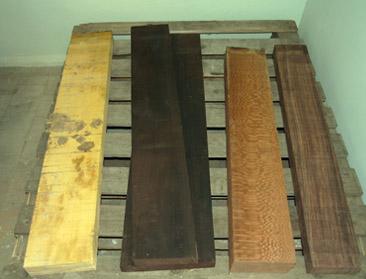 Экзотическая древесина для изготовления бильярдных киев.