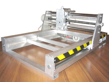 Домашний фрезерно-гравировальный CNC (ЧПУ) станок
