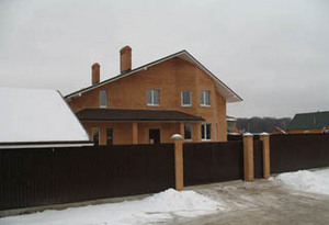 Срочно! Продаю Коттедж 300 кв.м., Рублево-Успенское ш. 27 км. от МКАД. Живописное место рядом с Николиной горой.